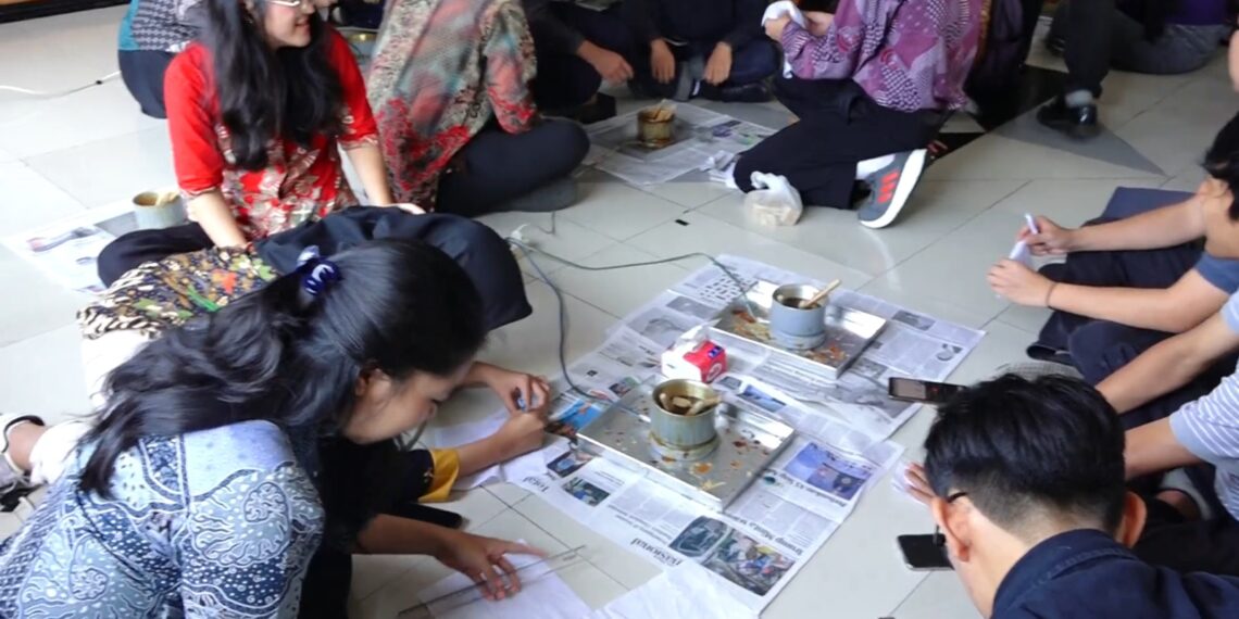 Harmonisasi Seni dan Ekonomi Lewat Batik