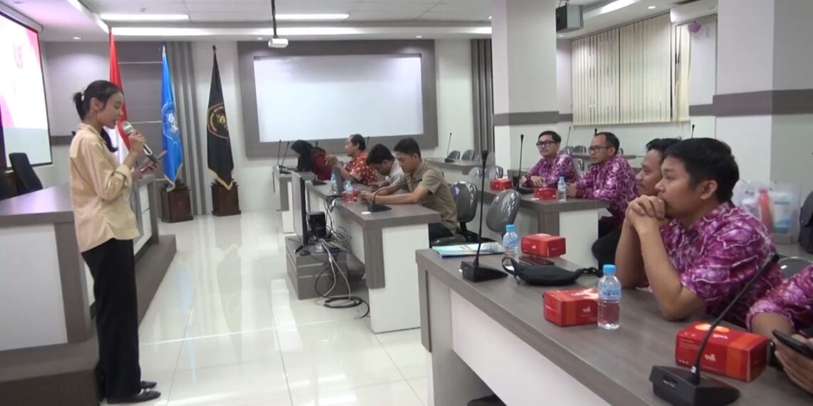 Kunjungan SMKN 2 Banjarmasin Perkuat Pembelajaran Broadcasting