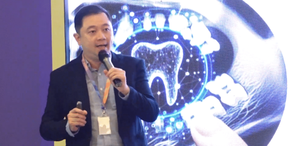 AI Ubah Wajah Endodontik: drg. Dennis Paparkan Revolusi Klinik di ICBD 2025