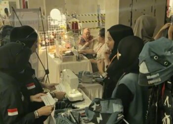 Trial Pop Up, Feyzion by Zizi Tukar Limbah Jeans dengan Ecogift