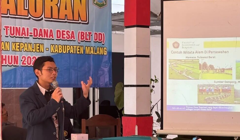 PkM IE FEB UB Kenalkan Konsep Wisata Halal kepada WargaDesa Tegalsari