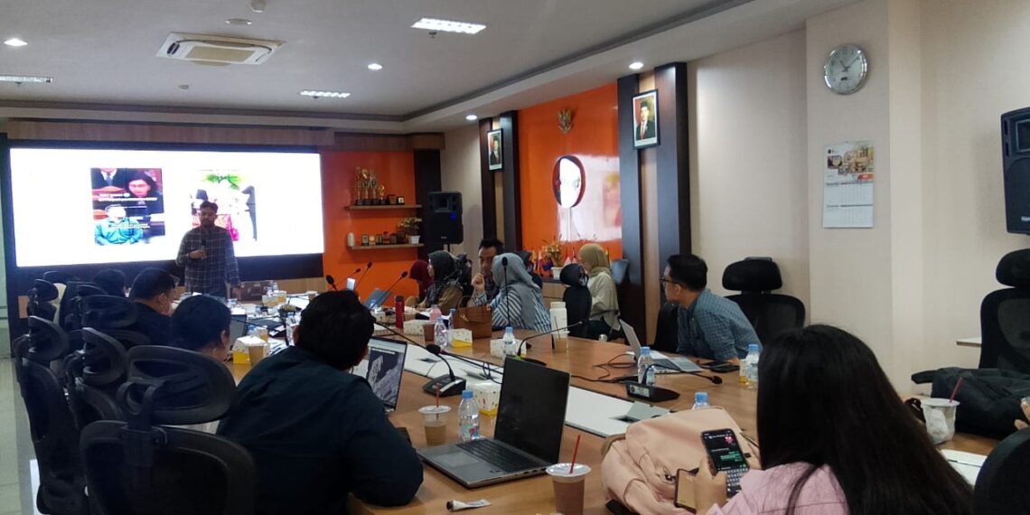 DW Indonesia Gandeng FISIP UB Dorong Generasi Anti Disinformasi di Era AI