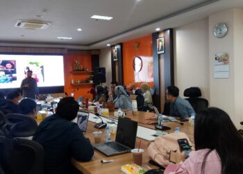 DW Indonesia Gandeng FISIP UB Dorong Generasi Anti Disinformasi di Era AI