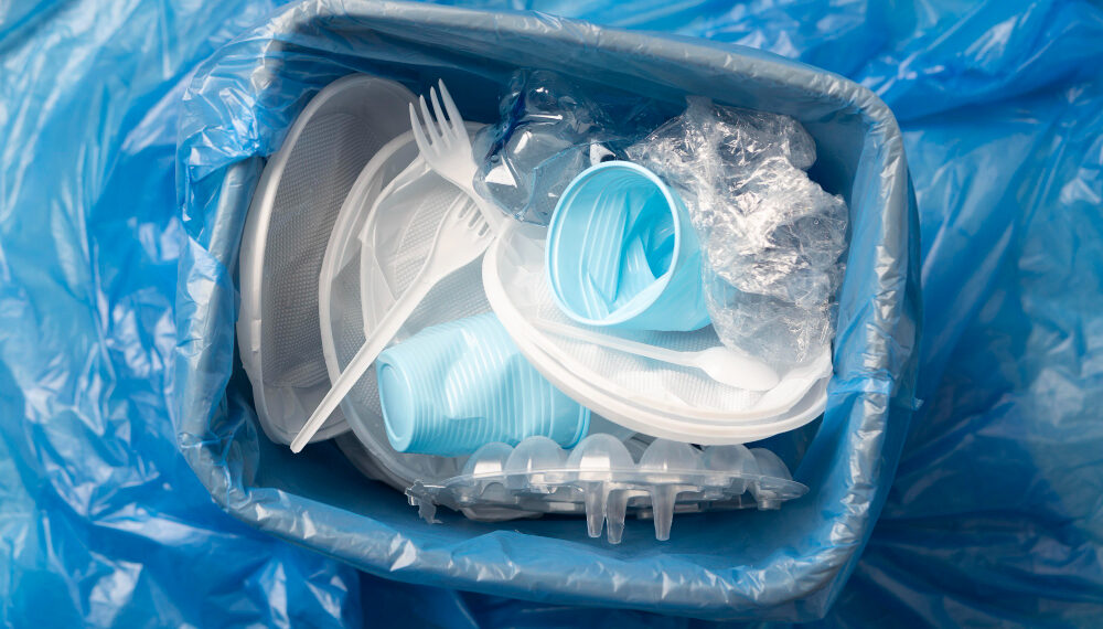 Inovasi Bioplastik Indonesia Menuju Ekonomi Sirkular