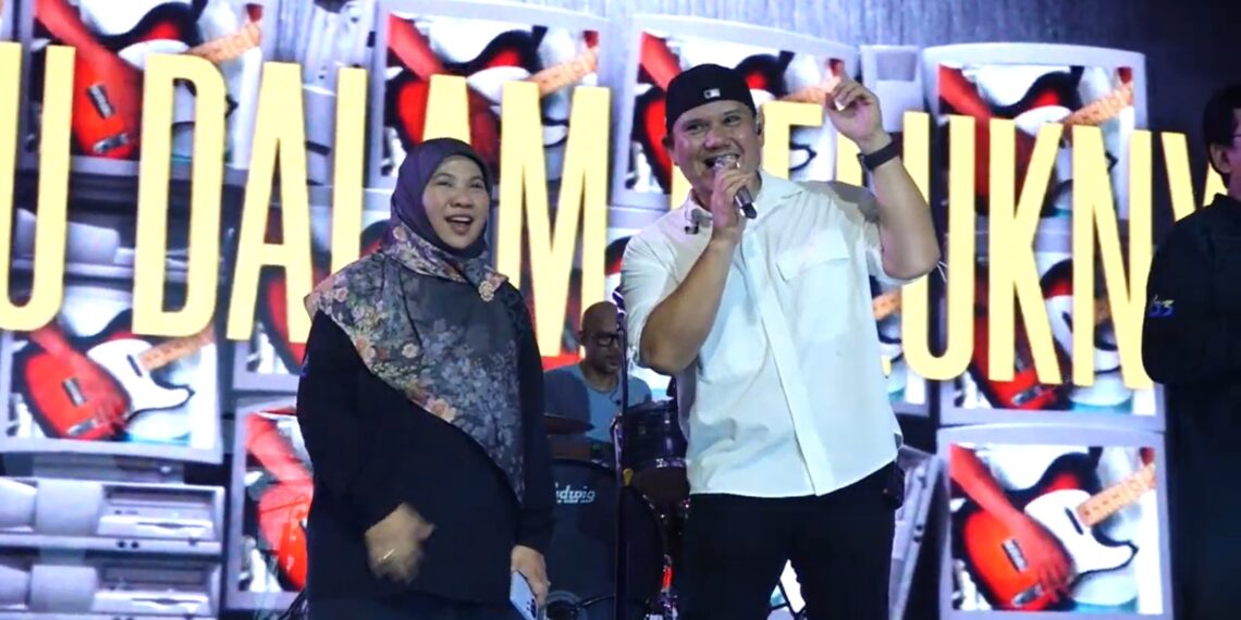 Konser Padi Semarakkan Dies Natalis UB ke-63