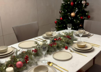 7 Ide Dekorasi Rumah Sambut Libur Natal & Tahun Baru 2025