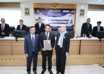 IoT dan Blockchain untuk Data Listrik antar Direktur USM TV Raih Doktor di Undip