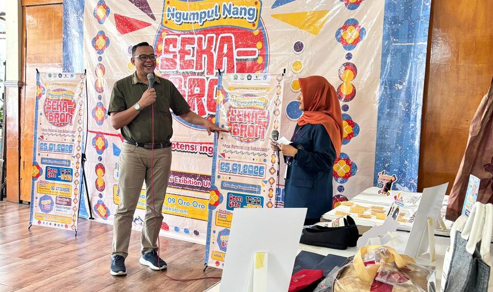 KKN Vokasi UB Angkat Identitas Sekabrom di RW 09 Oro-Oro Dowo