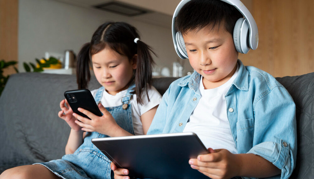 Aturan Pembatasan Media Sosial Anak Picu Pro dan Kontra