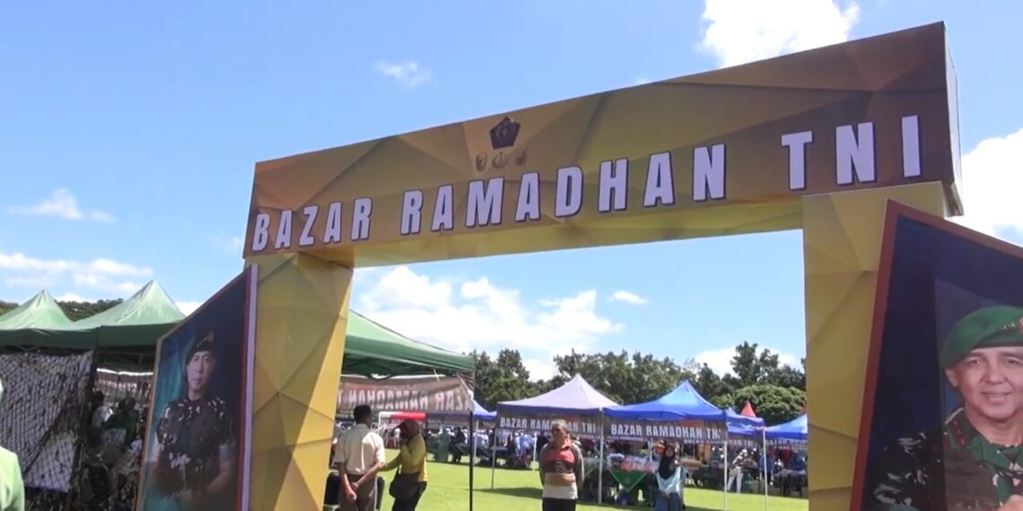 Pasar Murah TNI Bantu Warga Sambut Lebaran