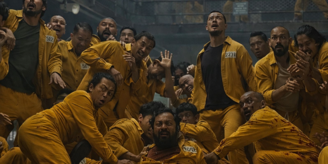 Ghost in the Cell: Horor, Komedi, dan Sindiran Tanpa Ampun