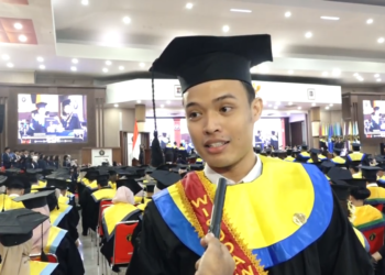 Wisudawan Terbaik UB, Kembangkan Alat Deteksi Jantung Mandiri