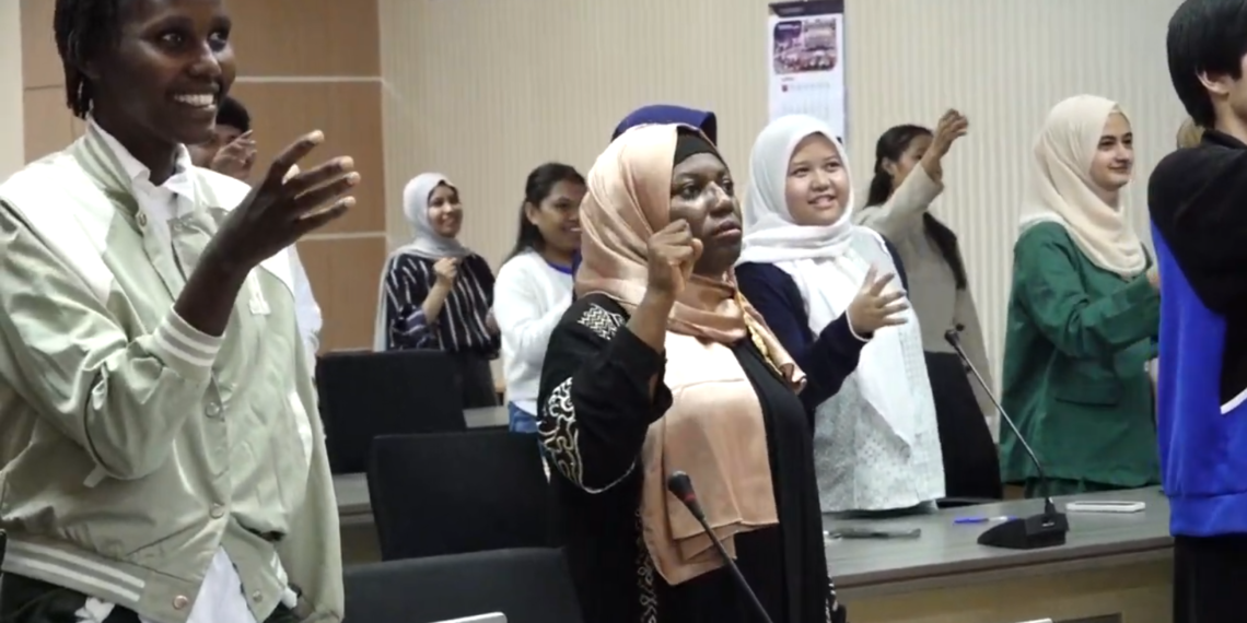 Ketemu Mahasiswa Asing, Mahasiswa Fapet UB Siap Bersaing