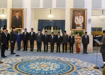 Prabowo Kocok Ulang Kabinet Merah Putih
