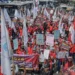 Upah Jalan di Tempat, Risiko Kerja Terus Naik
