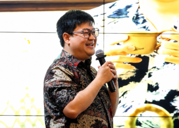 Founder CRVOLUTIONZ Bagikan Strategi Scale Up Startup di Taka Connect Malang