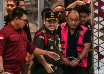 Sehari Setelah Dicopot, Mengapa Dadan Hindayana Berakhir di Tahanan Kejagung
