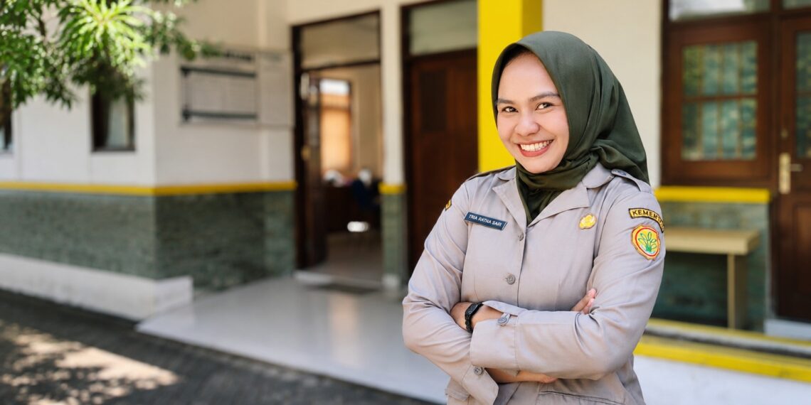 Dulu Tak Paham Pertanian, Kini Alumni FBiPK UB Ini Mengabdi Mendampingi Petani Indonesia