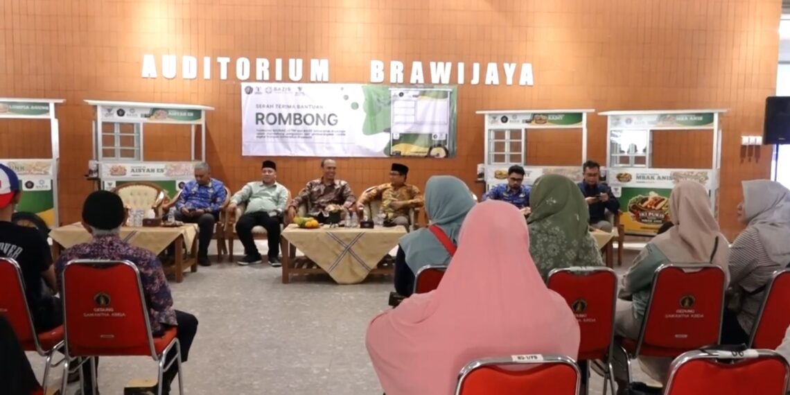 BAZNAS Jatim dan BAZIS UB Bantu UMKM Naik Kelas Lewat Program Rombong Usaha