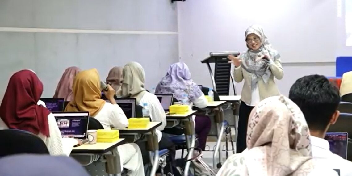 PEKERTI UB Bekali Dosen Muda Hadapi Pembelajaran Era Digital 