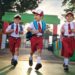 Mengantar Anak Sekolah, Momen Kecil yang Bermakna