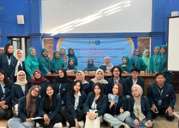 Mahasiswa FBD 13 Edukasi PKK Soal AI dan Hoaks