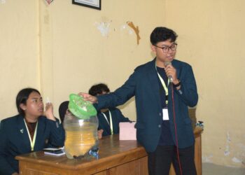 Manfaatkan Lahan Terbatas, MMD UB Kenalkan Aquaponik di Sirigan