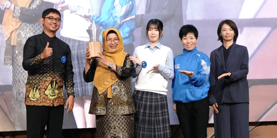 Siswa Indonesia dan Jepang Tukar Gagasan Kelola Sampah