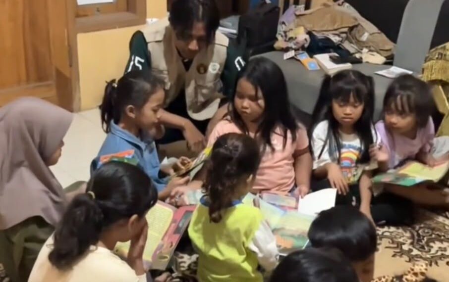 MMD UB Hadirkan Pojok Kreasi, Perkuat Literasi Anak di Desa Karangnongko