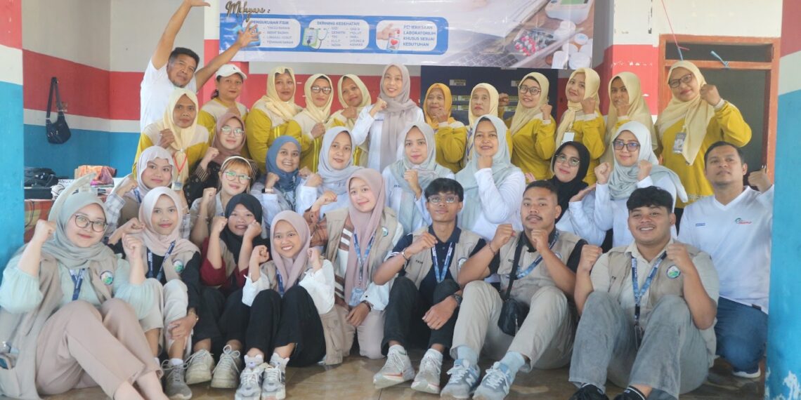 Mahasiswa UM Dorong Gaya Hidup Sehat Lansia Lewat Edukasi Aktivitas Fisik di Purwodadi