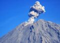 Tiga Gunung Api Erupsi Beruntun