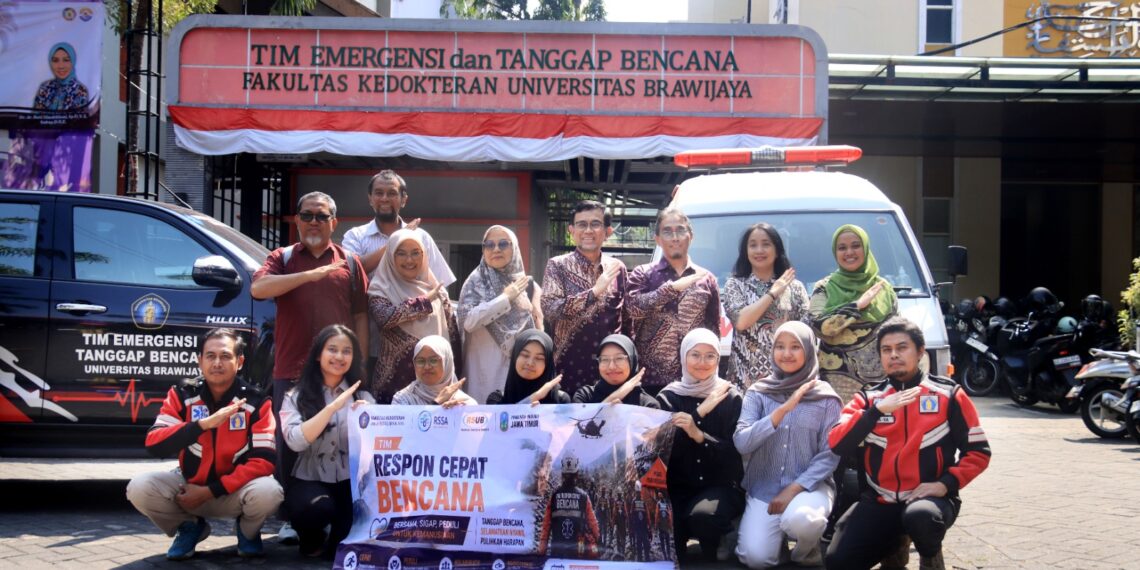 UB Kirim Logistik dan Tim Kesehatan untuk Korban Bencana NTT