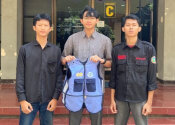 Mahasiswa UB Kembangkan Rompi Pintar Redam Tantrum Anak ASD