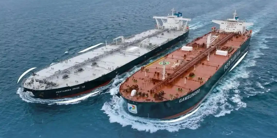 Selat Hormuz Kembali Dilalui 17 Juta Barel Minyak