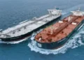 Selat Hormuz Kembali Dilalui 17 Juta Barel Minyak