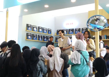 Antusias Mahasiswa UB Berburu Stamp di Google Gemini Campus Tour