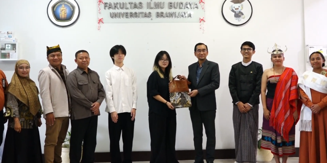 8 Mahasiswa Internasional Mulai Kenali Indonesia Lewat BIPA UB
