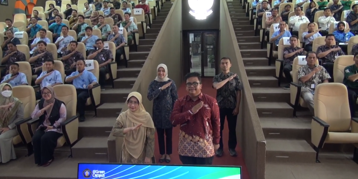 Bukan Sekadar Pilah Sampah, UB Perkuat Keselamatan Petugas Cleaning Service