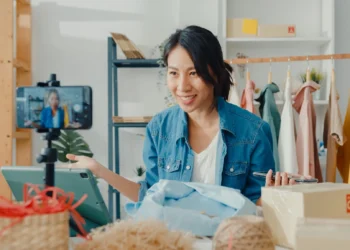 Hobi Jadi Cuan, Ini 8 Aktivitas Gen Z yang Bisa Menghasilkan Uang