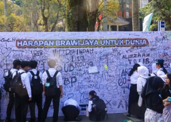 Maba UB Tuangkan Harapan Global di Open House 2026