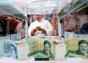 Rial Iran Terpuruk ke Titik Terendah, Ekonomi Makin Tertekan