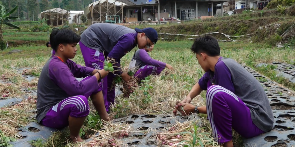 Brascho Nyantrik 2026, Siswa Brawijaya Smart School Belajar Langsung dari Warga Desa